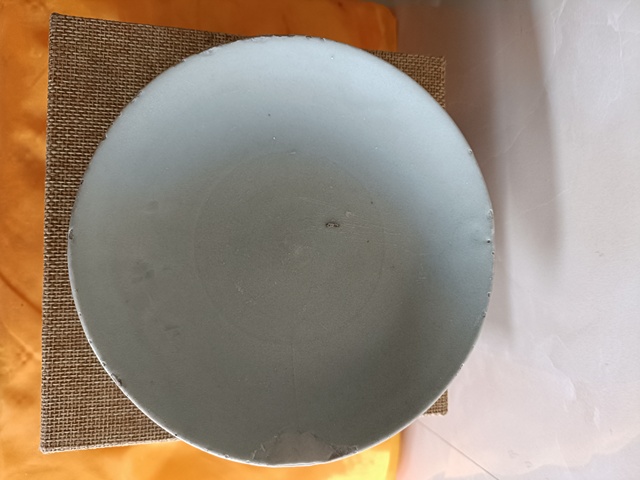 古玩陶瓷館藏級北宋早期御用龍泉青瓷刻仰蓮紋盤拍賣,當前價格2980元