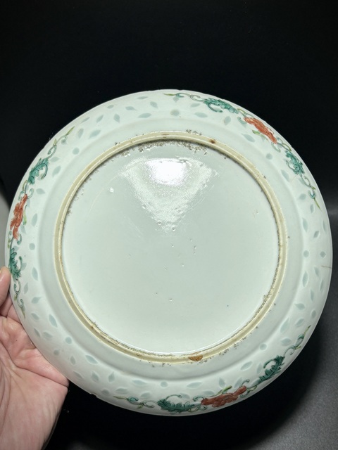 古玩陶瓷(已保真)清晚·青花加彩山水人物紋玲瓏瓷盤拍賣,當(dāng)前價(jià)格1980元