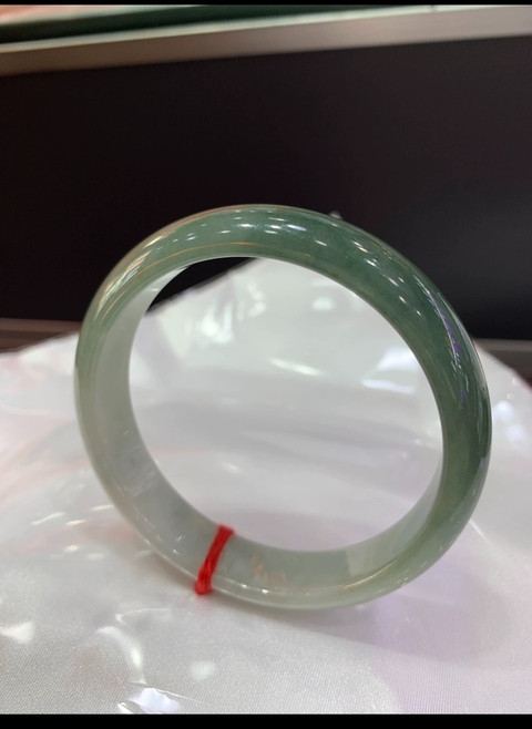 古玩玉器翡翠A貨半山水手鐲拍賣,當前價格6900元