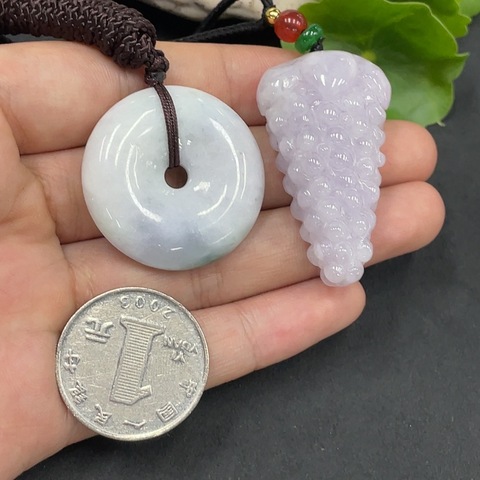 古玩玉器149天然翡翠掛墜兩件一手走拍賣,當前價格128元