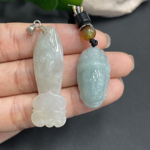 古玩玉器150天然翡翠掛墜兩件一手走拍賣,當前價格198元