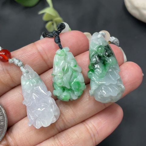 古玩玉器精品天然翡翠掛墜一組3件拍賣,當(dāng)前價(jià)格1880元
