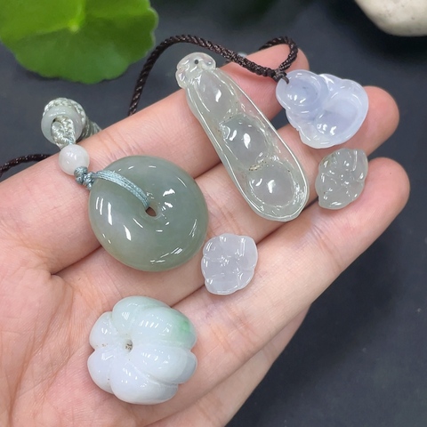 古玩玉器154天然翡翠掛墜一組6件一手走拍賣，當前價格330元