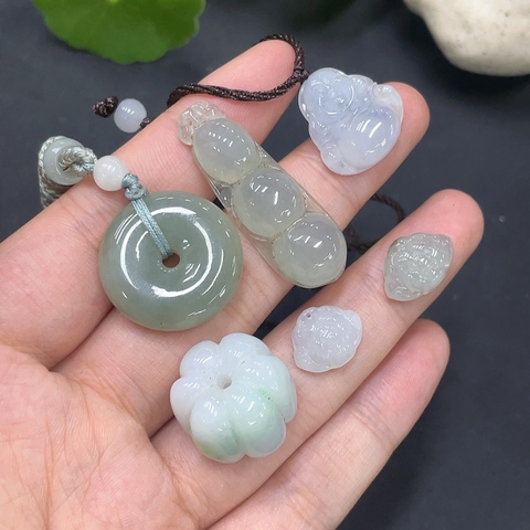 古玩玉器154天然翡翠掛墜一組6件一手走拍賣，當前價格330元