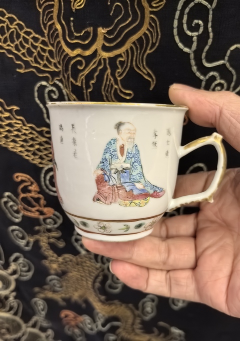 古玩陶瓷道光本朝款粉彩無(wú)雙譜馬克杯拍賣,當(dāng)前價(jià)格8888元