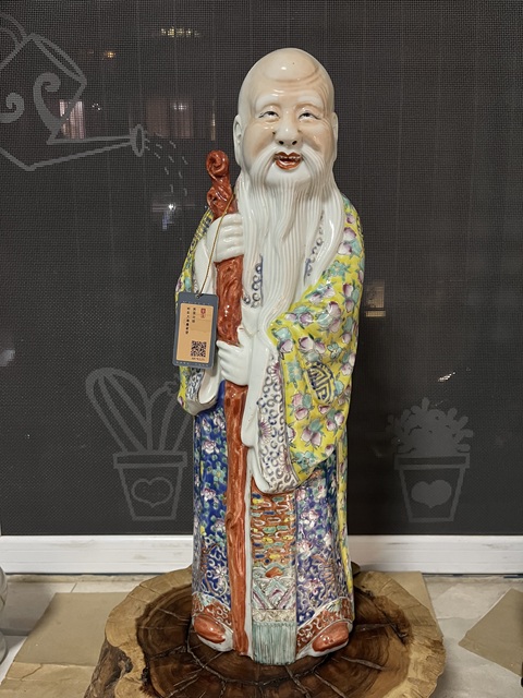 古玩陶瓷（保真卡）朱茂記造粉彩大壽星瓷塑拍賣，當前價格8888元