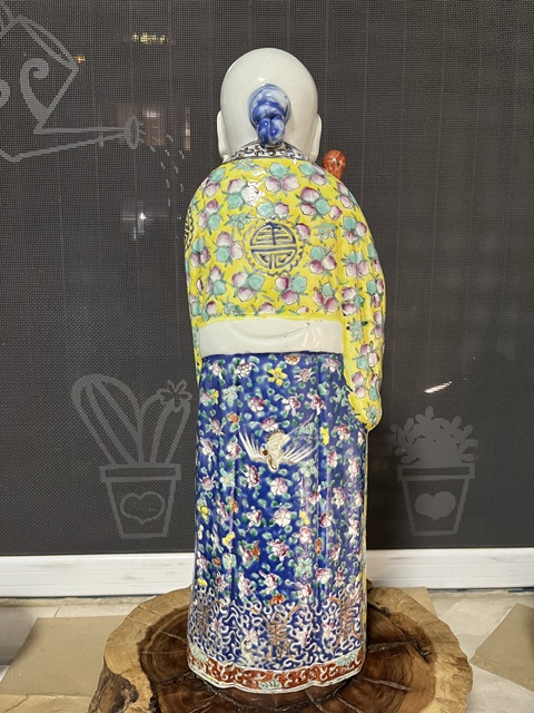 古玩陶瓷（保真卡）朱茂記造粉彩大壽星瓷塑拍賣，當前價格8888元