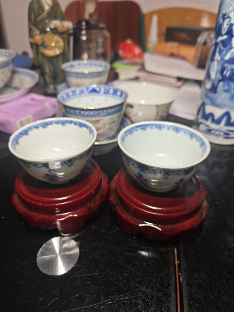 古玩陶瓷康熙青花花卉杯拍賣,當前價格388元