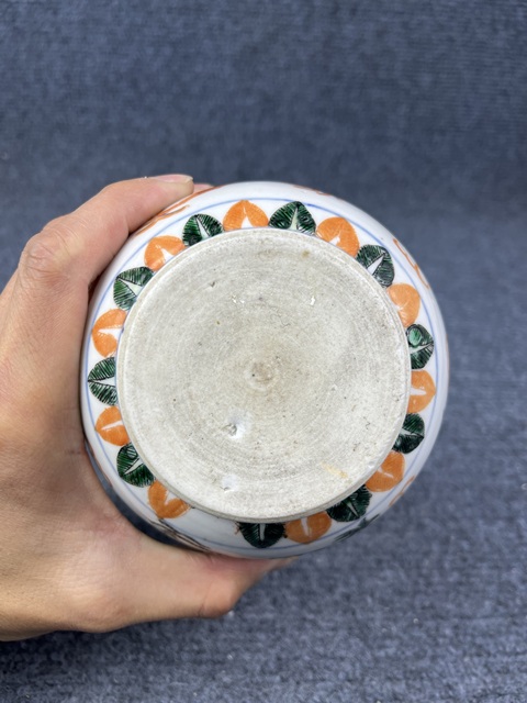 古玩陶瓷青花五彩龍紋蒜頭瓶拍賣，當前價格9888元