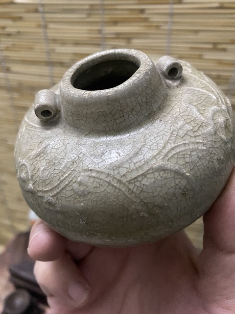 古玩陶瓷明代模印花紋雙耳小罐拍賣,當前價格999元