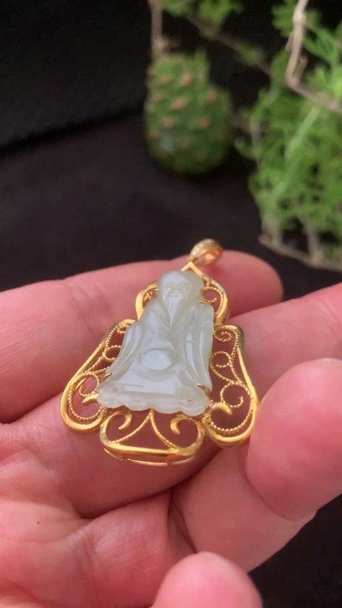 古玩玉器清代和田玉雕“壽星”拍賣,當(dāng)前價(jià)格13000元