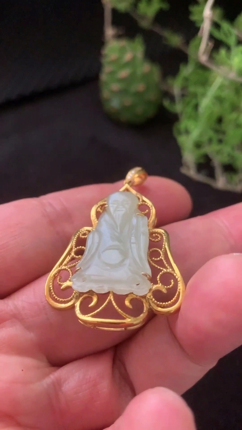 古玩玉器清代和田玉雕“壽星”拍賣,當(dāng)前價(jià)格13000元