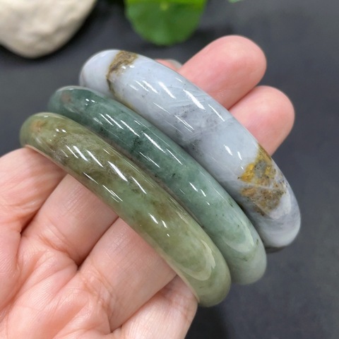 古玩玉器精品天然翡翠手鐲3件一起55.5/54.2/54.2圈口拍賣，當前價格299元