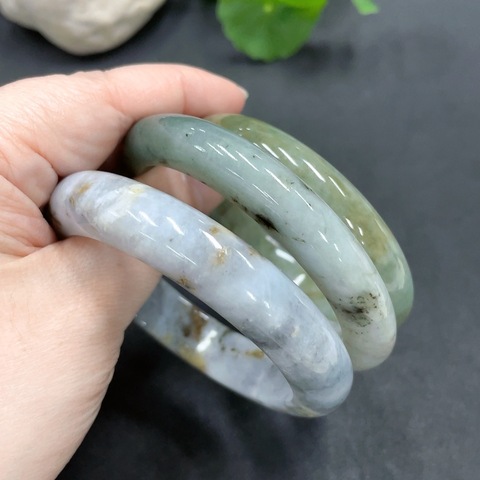 古玩玉器精品天然翡翠手鐲3件一起55.5/54.2/54.2圈口拍賣，當前價格299元