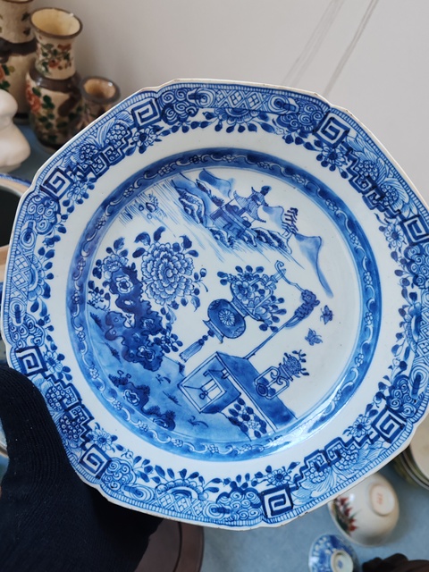 古玩陶瓷清乾隆時期青花山水樓閣八方盤拍賣，當前價格1880元