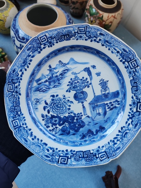 古玩陶瓷清乾隆時期青花山水樓閣八方盤拍賣，當前價格1880元