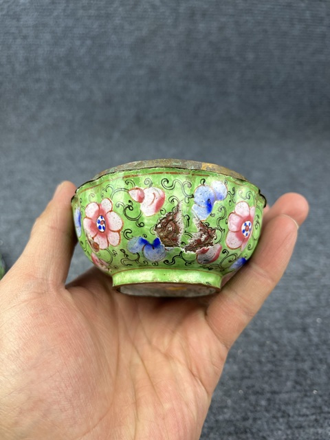 古玩雜項銅胎畫琺瑯蓋盒拍賣,當前價格1588元