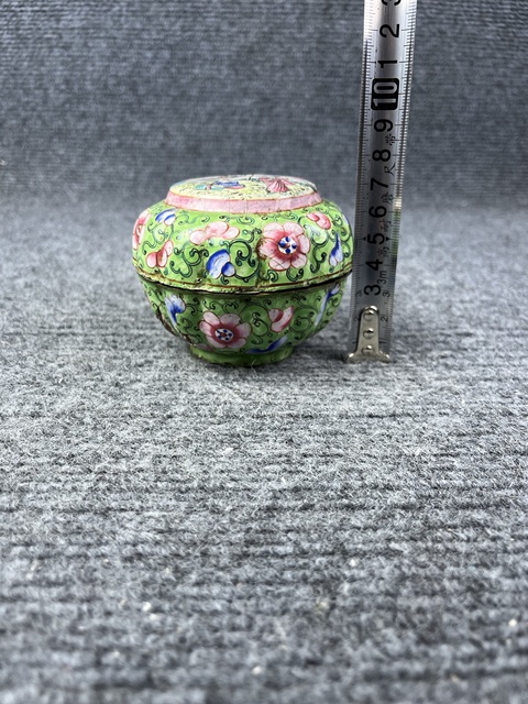 古玩雜項銅胎畫琺瑯蓋盒拍賣,當前價格1588元