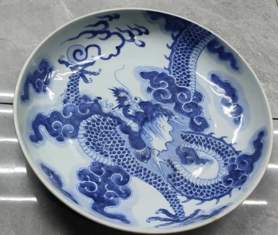 古玩陶瓷雍正過墻龍盤拍賣,當前價格12000元