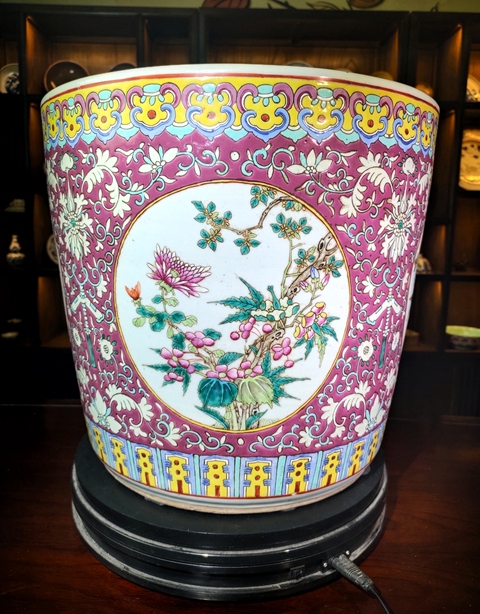 清代粉彩蓮花型水盂 域鉴古玩】【2025新春放漏精品西太后御赐】清洋红地粉彩西番莲