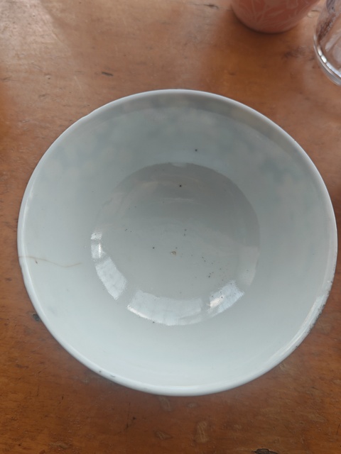 域鉴古玩】“大清光绪年制”百花不落地粉彩碗拍卖价格/图片/值多少钱