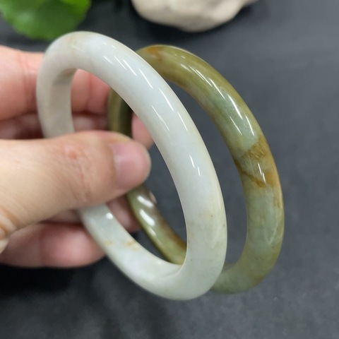 古玩玉器164兩條F17884243 翡翠手鐲一手走 54.9/53.5圈口拍賣,當前價格180元