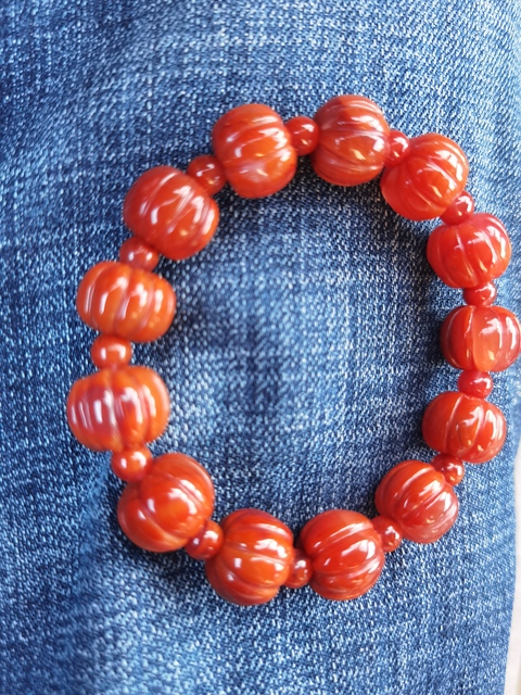 古玩玉器天然南紅瑪瑙“瓜棱珠串”拍賣,當(dāng)前價(jià)格819元