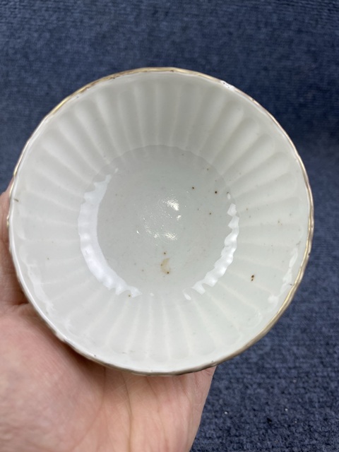 古玩陶瓷粉彩麒麟送子瓜楞花口碗拍賣,當前價格1588元