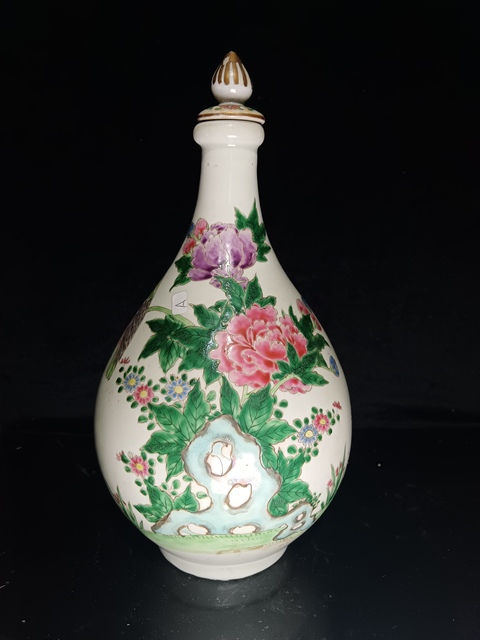 古玩陶瓷晚清花鳥紋粉彩瓶拍賣，當前價格7800元
