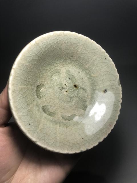 古玩陶瓷明,景德鎮(zhèn)窯翠青釉葵口出筋盤拍賣,當(dāng)前價(jià)格1600元