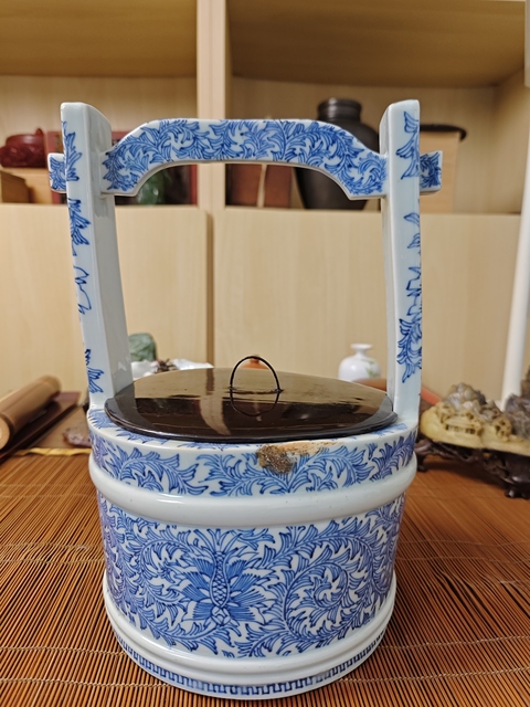 古玩陶瓷清中 青花提桶拍賣,當(dāng)前價格8800元