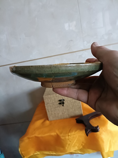 古玩陶瓷宋末金初鈞窯東溝青瓷盤精品拍賣，當前價格598元