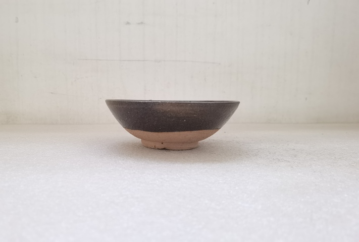 古玩陶瓷磁州窯茶葉末釉茶碗拍賣,當前價格398元