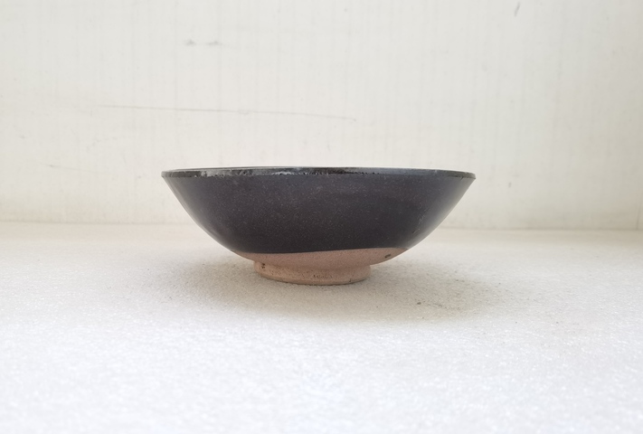 古玩陶瓷磁州窯褐釉茶碗拍賣(mài)，當(dāng)前價(jià)格188元