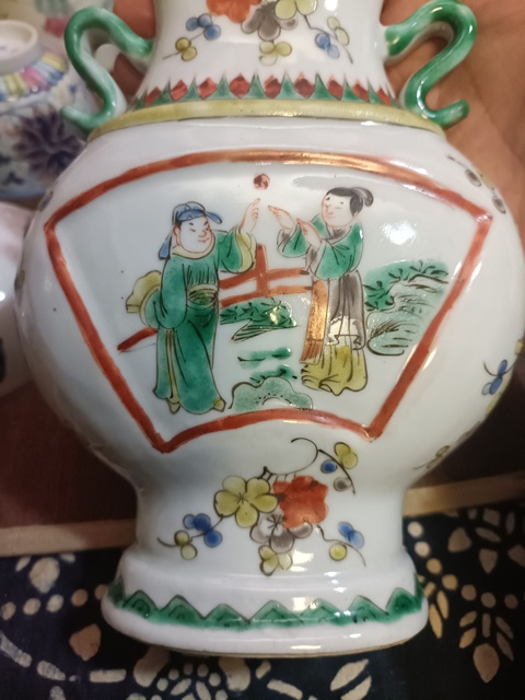 古玩陶瓷民國(guó)五彩開光人物故事紋雙耳尊拍賣,當(dāng)前價(jià)格3888元