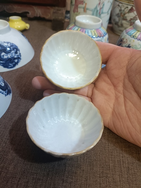 古玩陶瓷道咸粉彩人物故事紋花口杯拍賣，當前價格3888元