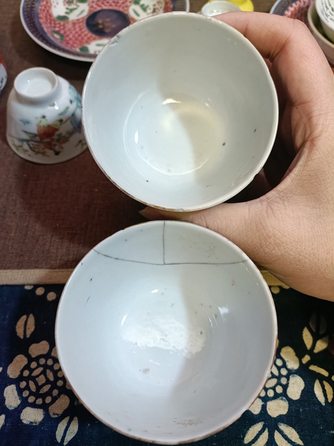 古玩陶瓷光緒青花加彩纏枝花卉紋仰鐘杯拍賣,當前價格4500元