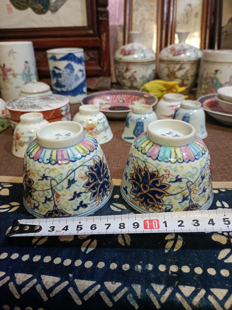 古玩陶瓷光緒青花加彩纏枝花卉紋仰鐘杯拍賣,當前價格4500元