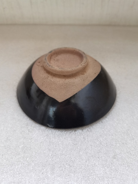 古玩陶瓷磁州窯褐釉茶碗拍賣(mài)，當(dāng)前價(jià)格188元