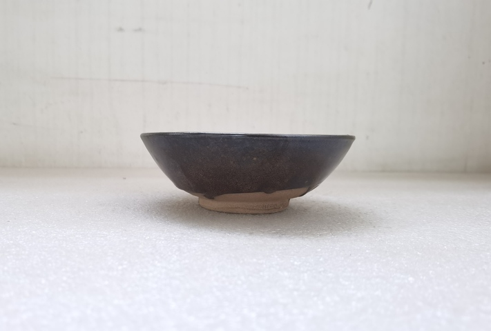 古玩陶瓷磁州窯茶葉末釉茶碗拍賣，當前價格450元