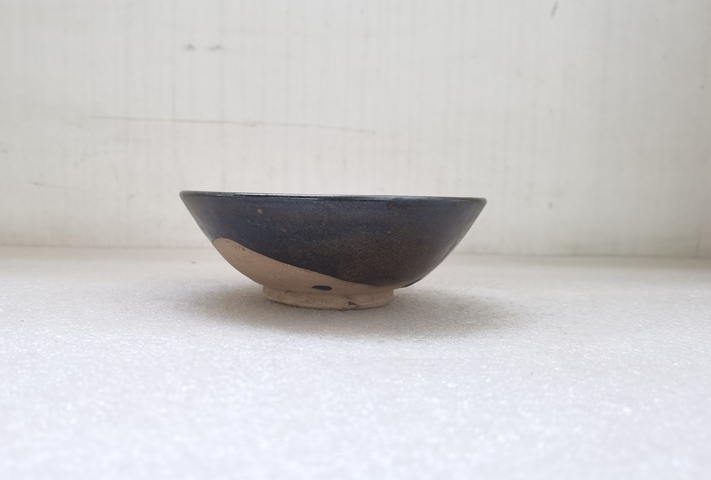 古玩陶瓷磁州窯茶葉末釉茶碗拍賣，當前價格450元
