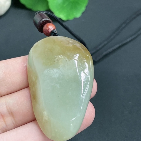 古玩玉器184天然和田玉觀音掛件 含繩重31.25g拍賣，當(dāng)前價格270元