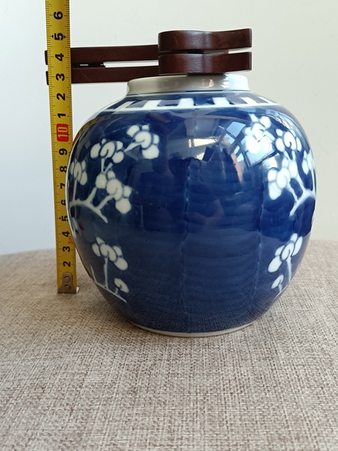 古玩陶瓷青花冰梅紋罐拍賣,當前價格598元
