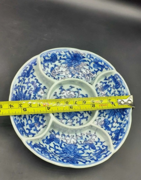 古玩陶瓷青花淡描花卉紋調色盤拍賣，當前價格1888元
