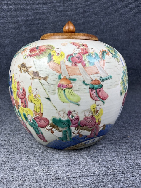 古玩陶瓷（保真卡）粉彩百子鬧春紋西瓜罐拍賣，當前價格9999元