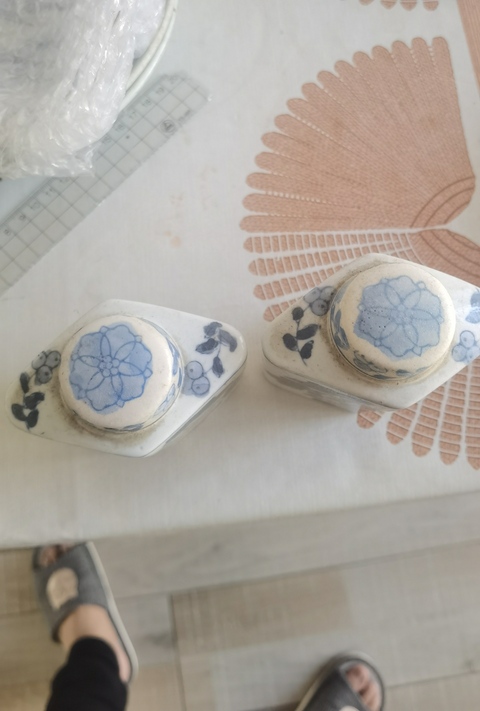 古玩陶瓷創匯 花卉紋蓋罐拍賣,當前價格299元
