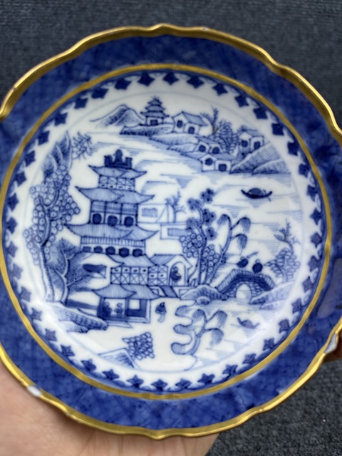 古玩陶瓷乾隆青花描金山水風景紋盤拍賣,當前價格888元