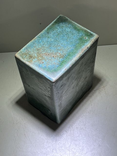 古玩陶瓷石灣窯綠釉脈枕拍賣,當前價格180元