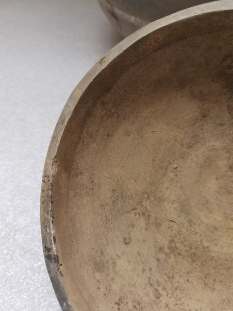 古玩陶瓷灰陶彩繪蓋盒拍賣，當(dāng)前價(jià)格680元