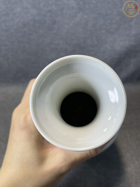 古玩陶瓷洪憲款粉彩花卉紋小瓶拍賣，當前價格5800元